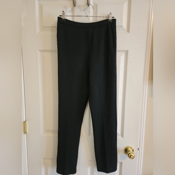 St. John Basics Black Knit Slim Slacks ~ Vintage Santana Knit - Picture 3 of 4